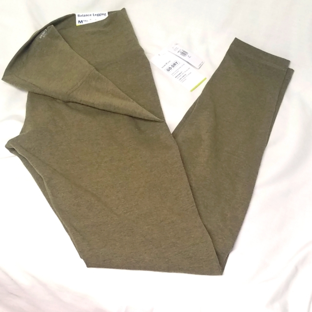NWT Old Navy Active High-Waisted Balance 7/8-Length Leggings - M Tall